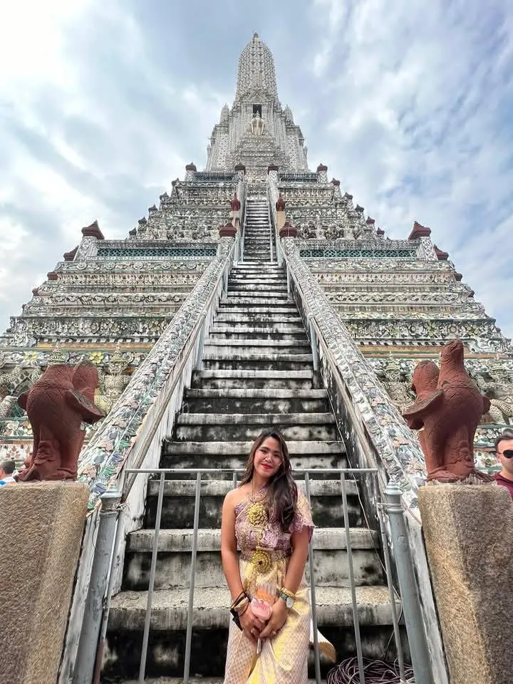 A moment to remember at Wat Arun — a trip with OneDD Tour by KrishHoliday